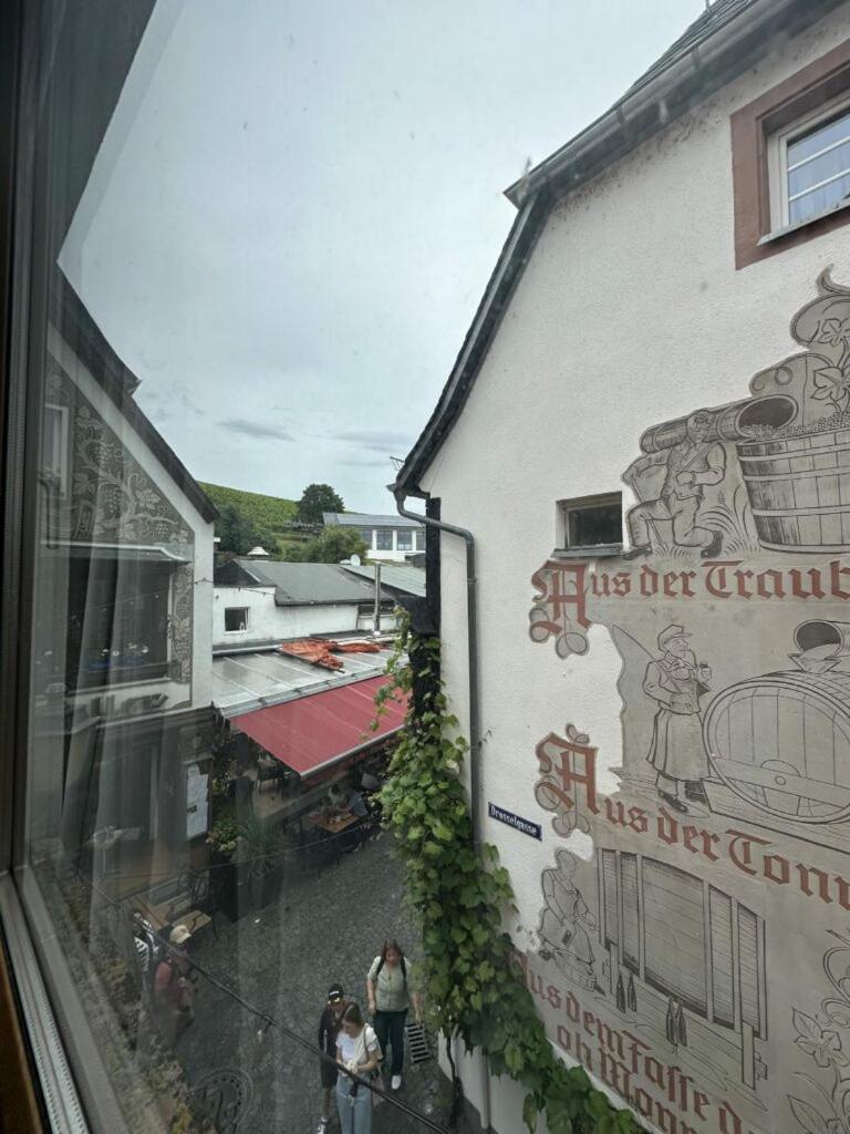 Apartament Weinhaus Drosseleck Rüdesheim nad Renem Zewnętrze zdjęcie